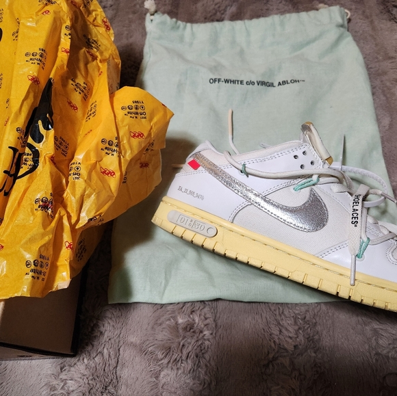 Nike White and Yellow Sneakers